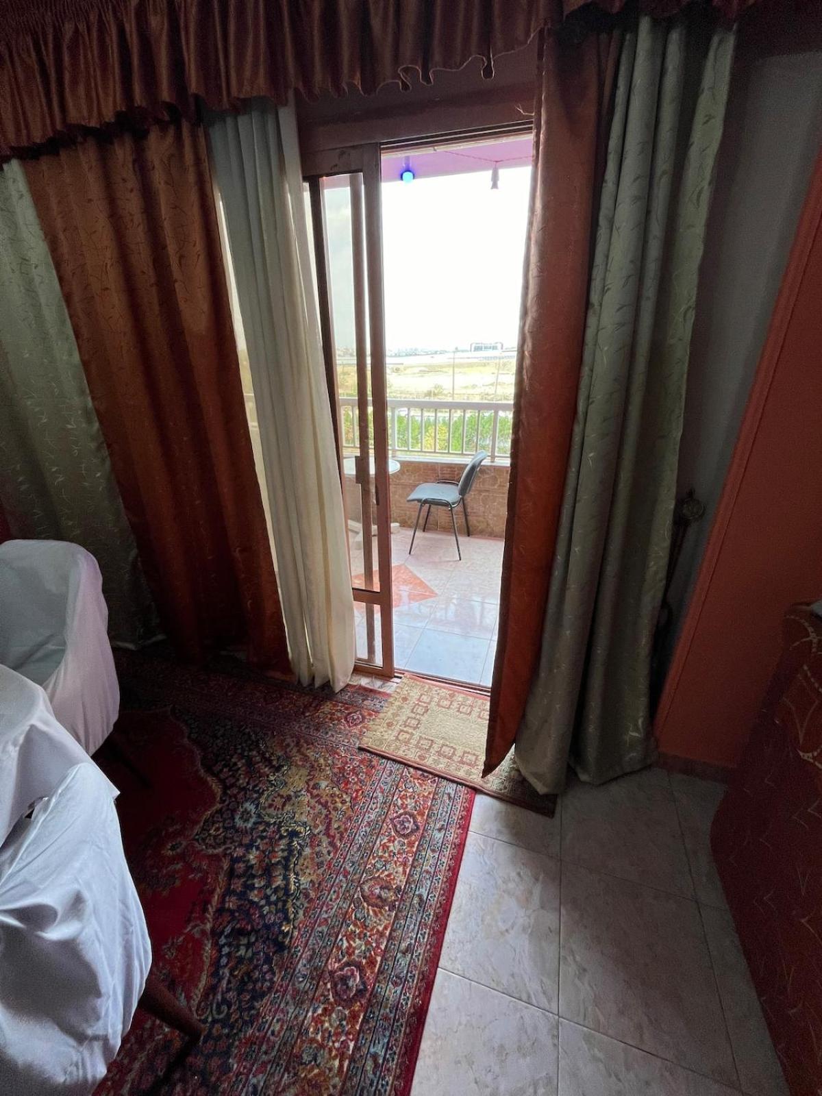 קהיר Spacious Apartment - Heliopolis 10Min From Airport מראה חיצוני תמונה